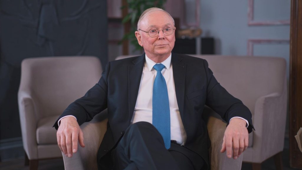 10 Habits of Mentally Weak People, According to Charlie Munger